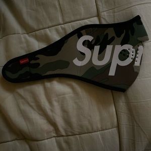 Supreme Face Mask